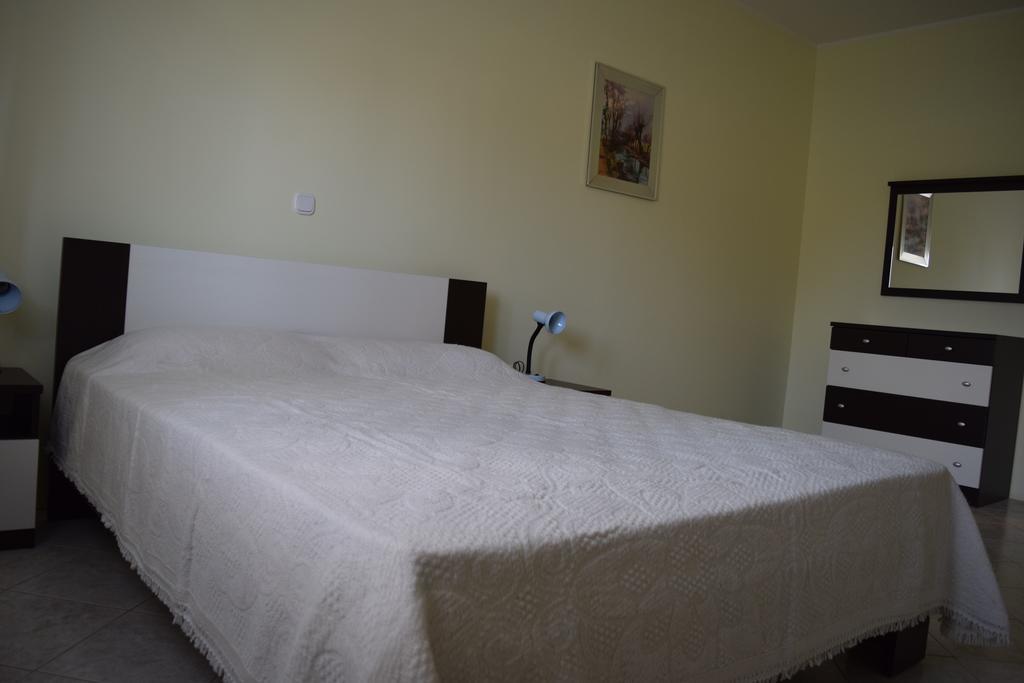 Apartment Vera Štinjan Esterno foto