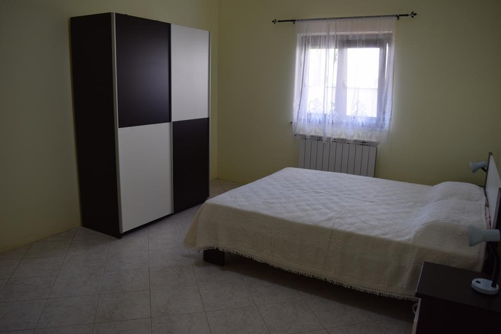 Apartment Vera Štinjan Esterno foto