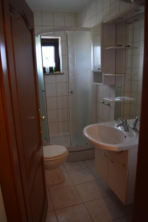 Apartment Vera Štinjan Esterno foto